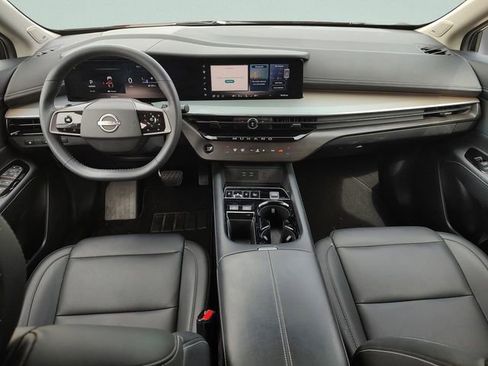 Used 2025 Nissan Murano SL AWD/4WD image 9