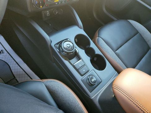 Used 2024 Ford Bronco Sport Outer Banks w/ Tech Package image 16