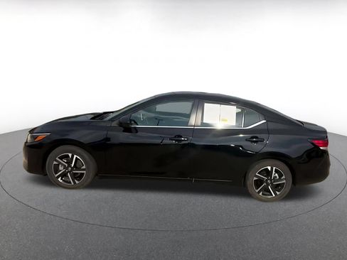 Used 2025 Nissan Sentra SV FWD image 7