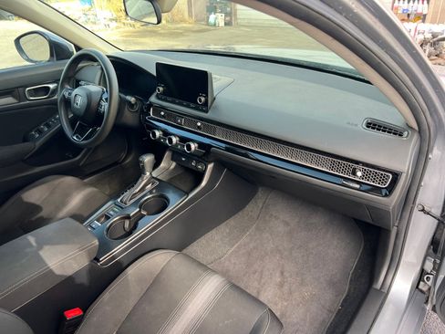 Used 2023 Honda Civic LX image 16