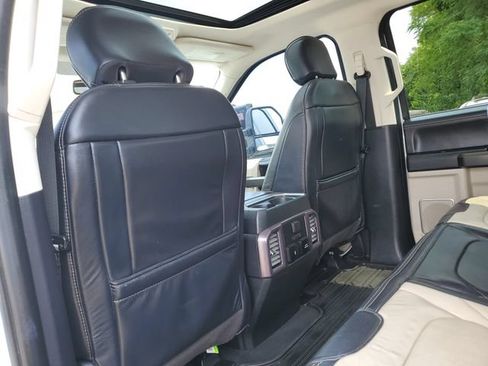 Used 2020 Ford F350 Limited AWD/4WD image 14