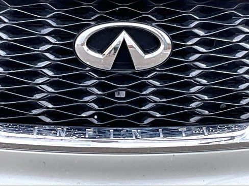 Certified 2025 INFINITI QX60 Sensory image 12