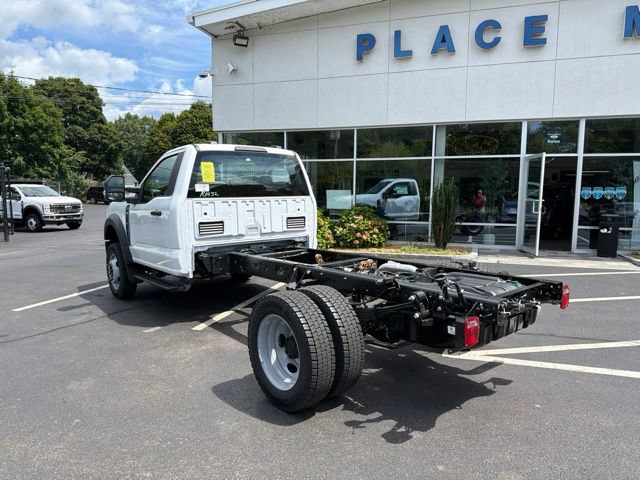 New 2026 Ford F550 4x4 Regular Cab Super Duty image 3
