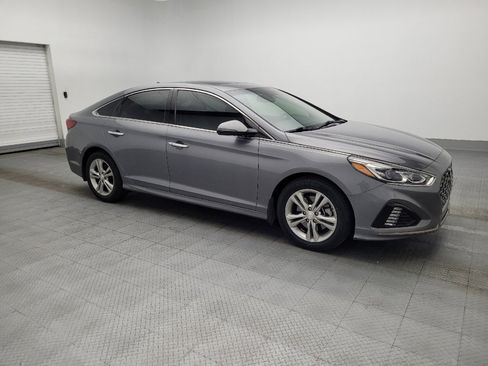 Used 2019 Hyundai Sonata Limited FWD image 11