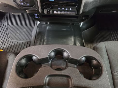 New 2026 RAM 3500 Tradesman AWD/4WD image 23