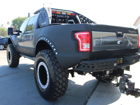 Used 2016 Ford F350 Platinum AWD/4WD image 6