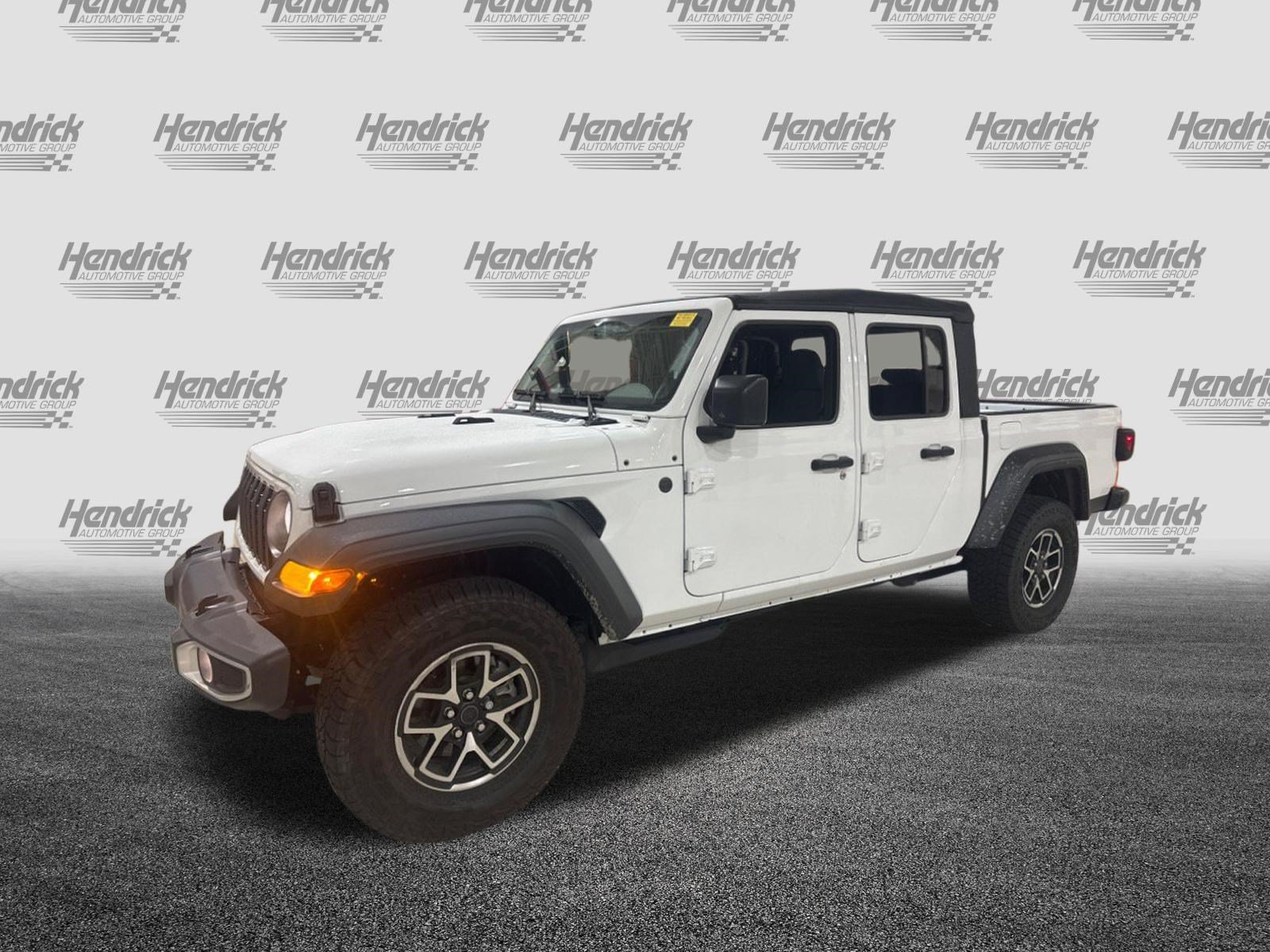 Used 2026 Jeep Gladiator Sport AWD/4WD image 39