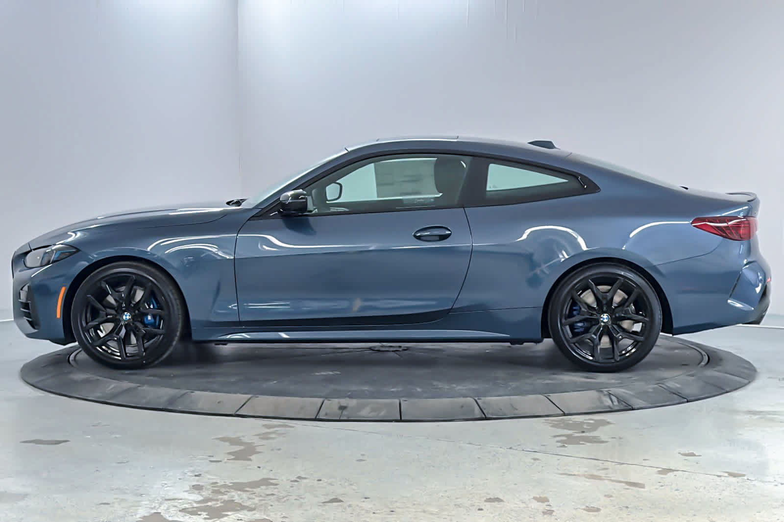 New 2027 BMW 430i Coupe w/ M Sport Package AWD/4WD image 5