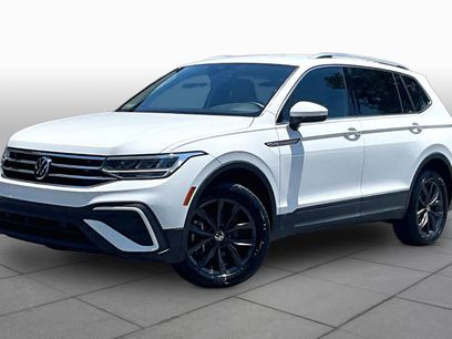 Used 2022 Volkswagen Tiguan SE