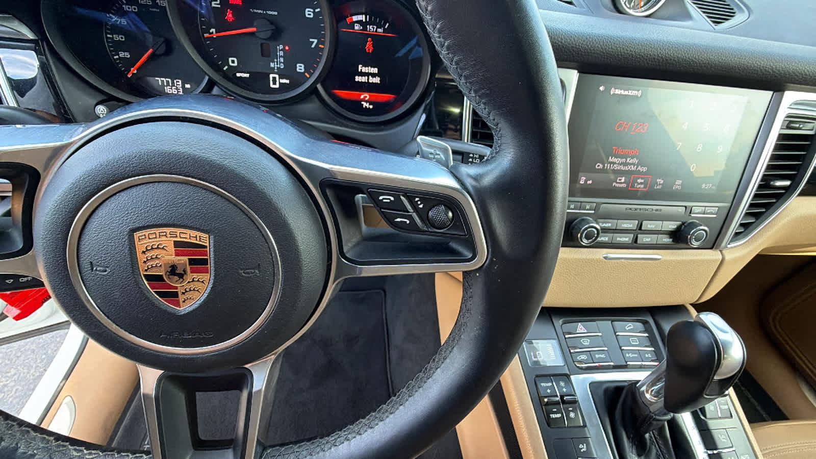 Used 2017 Porsche Macan AWD/4WD image 20