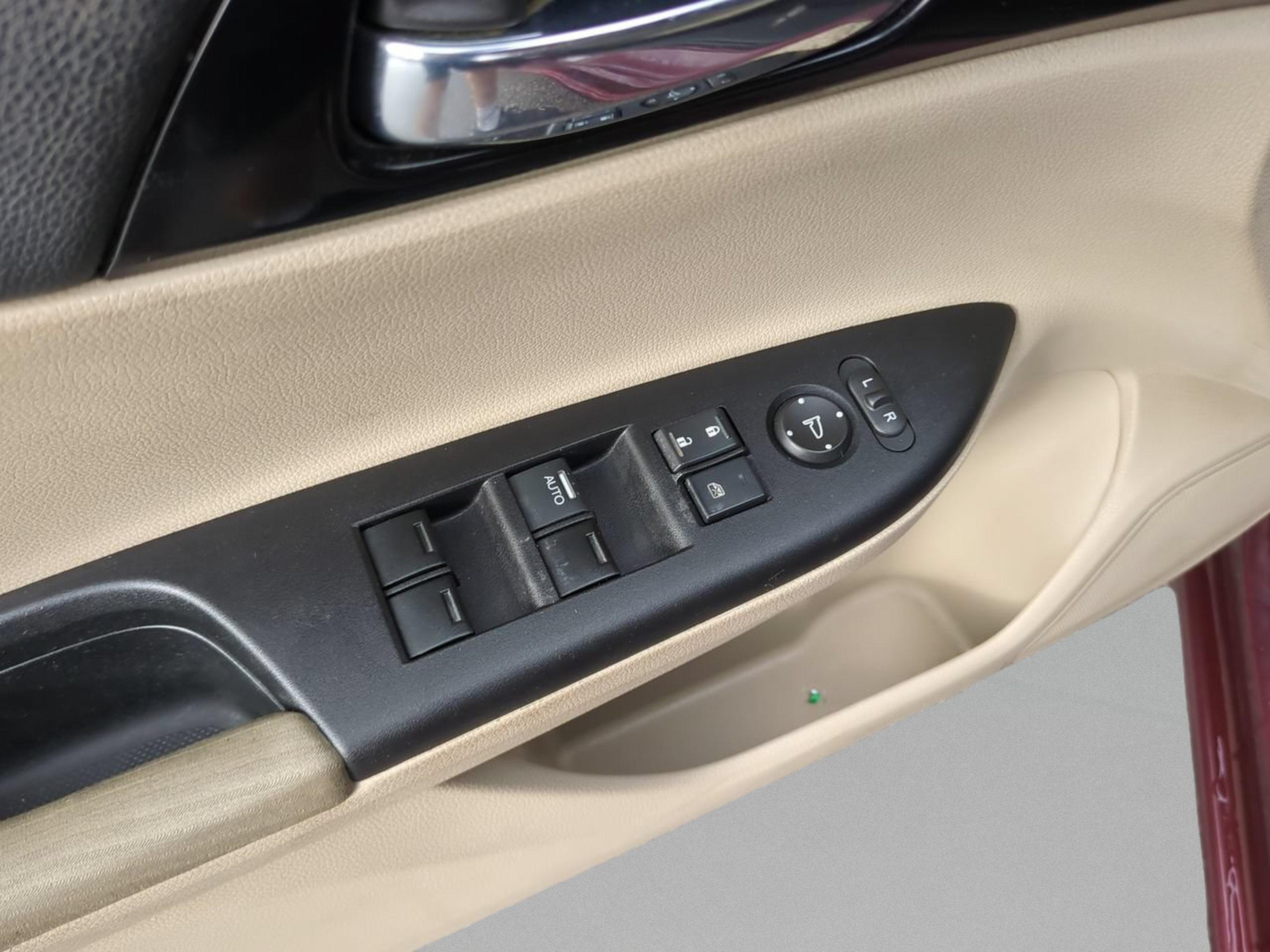 Used 2016 Honda Accord LX image 17