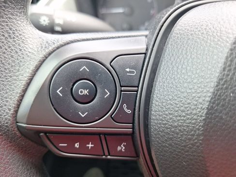 Used 2023 Toyota Corolla Cross L FWD image 20