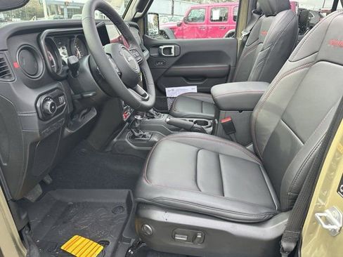 New 2026 Jeep Wrangler Unlimited Rubicon image 9