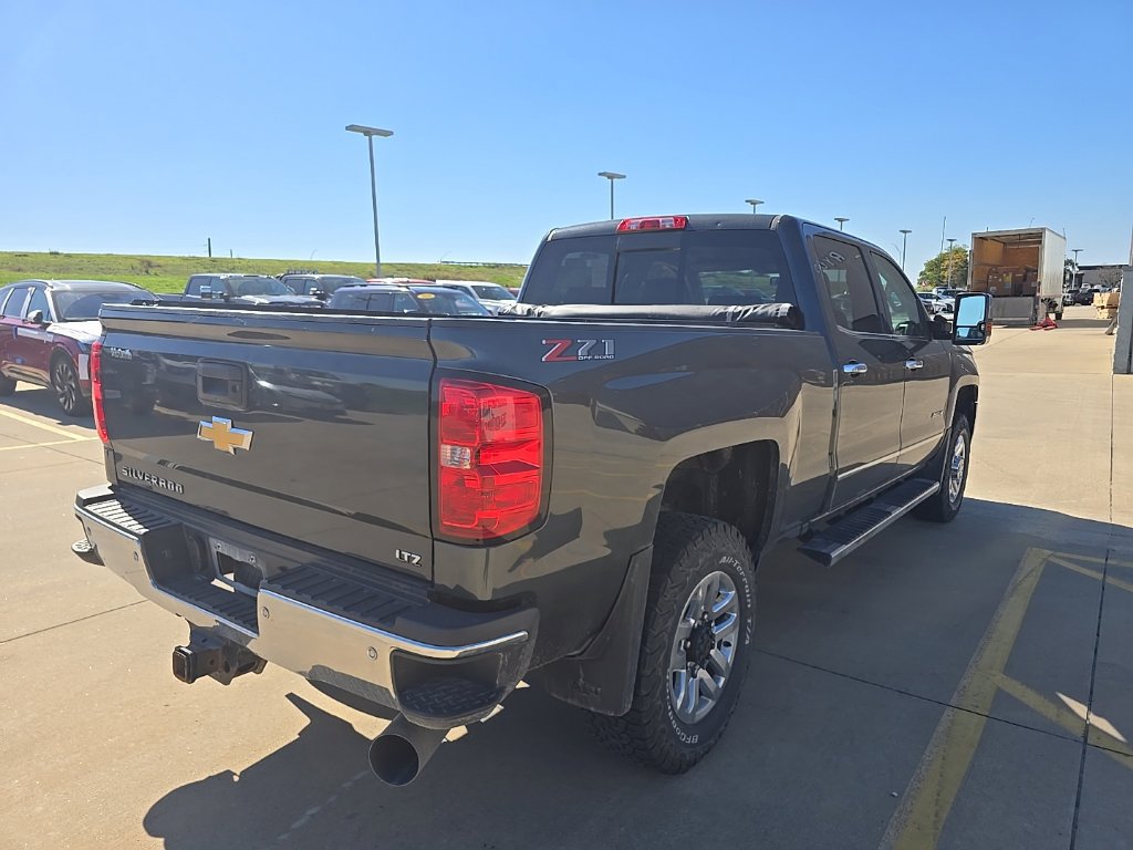 Used 2019 Chevrolet Silverado 2500 LTZ w/ Duramax Plus Package AWD/4WD image 5