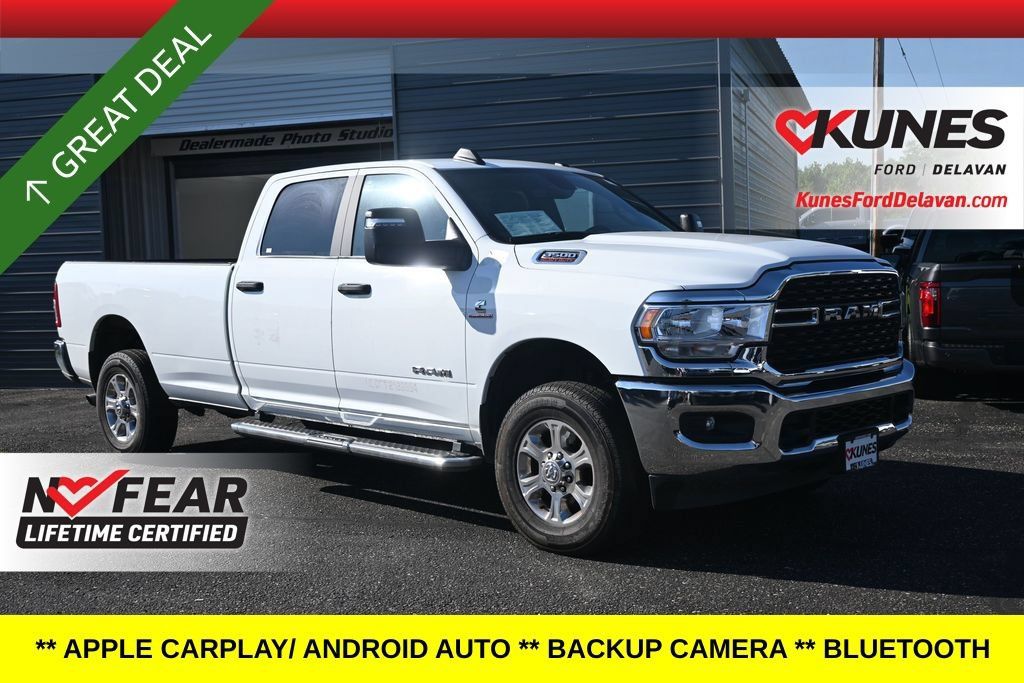 Used 2024 RAM 3500 Big Horn AWD/4WD image 1