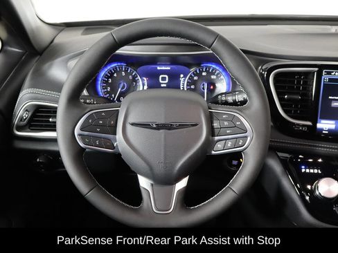 New 2026 Chrysler Pacifica Select FWD image 7