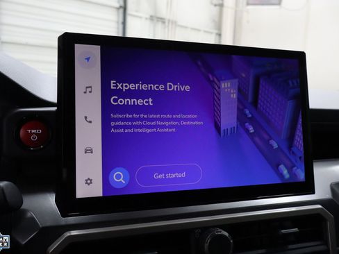 Used 2025 Toyota Tacoma TRD Off-Road AWD/4WD image 23