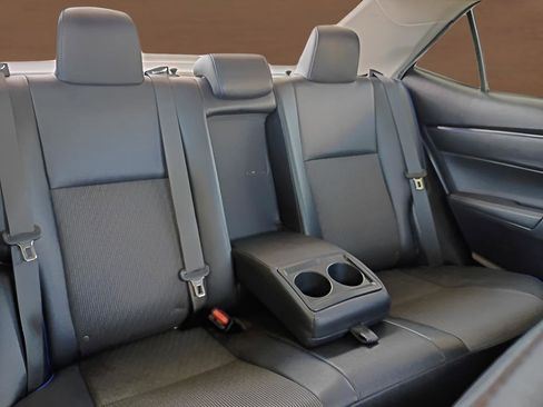 Used 2019 Toyota Corolla SE FWD image 22