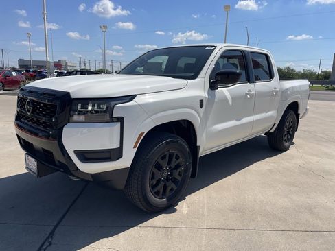 New 2026 Nissan Frontier SV w/ Tow Package image 5