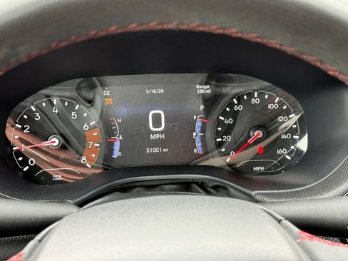 Used 2024 Jeep Compass Trailhawk AWD/4WD image 30
