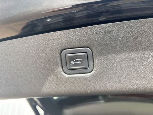 Used 2023 Chevrolet Blazer LT w/ Convenience Package image 36