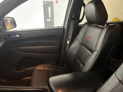 Used 2023 Dodge Durango GT image 28