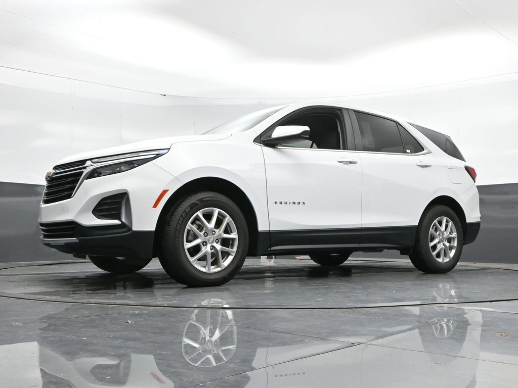 Used 2024 Chevrolet Equinox LT AWD/4WD image 44