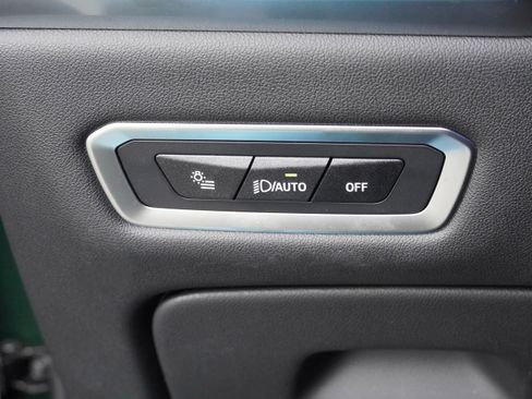 Used 2025 BMW X7 M60i image 17