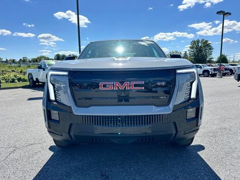 New 2026 GMC Sierra EV Elevation AWD/4WD image 4