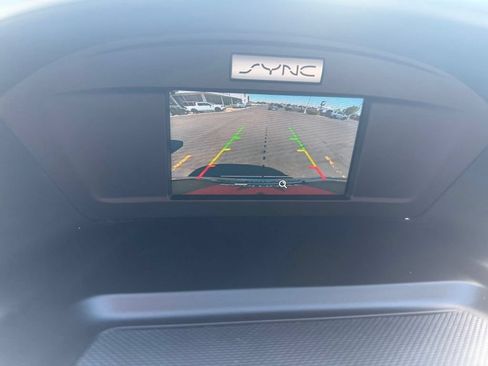 Used 2017 Ford Escape SE AWD/4WD image 21