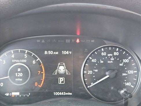 Used 2021 Nissan Kicks SV FWD image 14