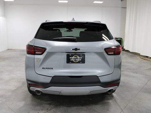 New 2025 Chevrolet Blazer LT w/ Midnight/Sport Edition image 8