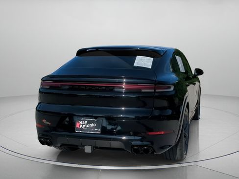 Used 2024 Porsche Cayenne S AWD/4WD image 26