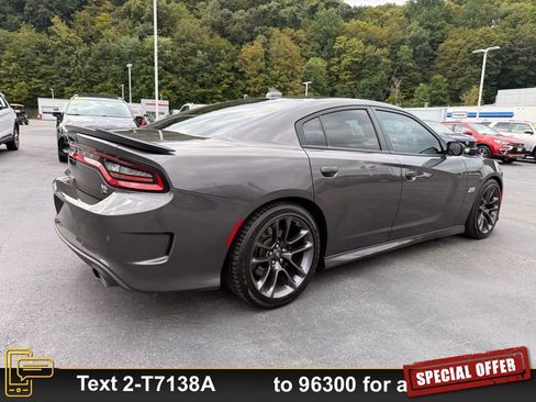 Used 2023 Dodge Charger Scat Pack image 4