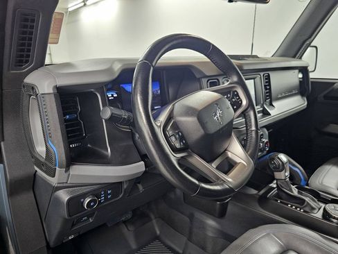 Used 2022 Ford Bronco Black Diamond AWD/4WD image 10