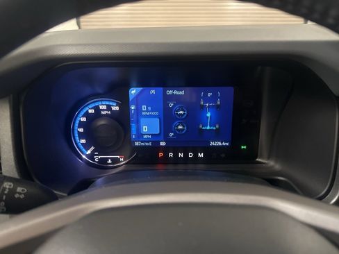 Used 2024 Ford Bronco Black Diamond image 13