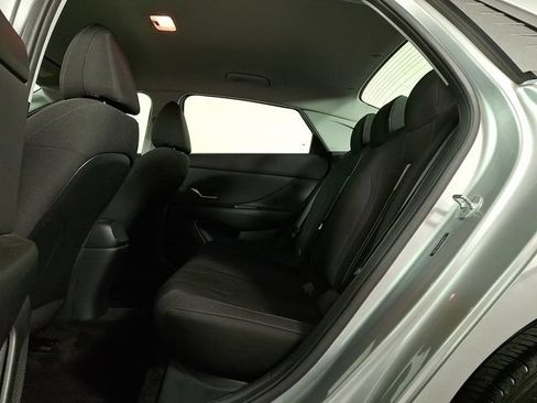 Used 2023 Hyundai Elantra SEL w/ Convenience Package FWD image 13