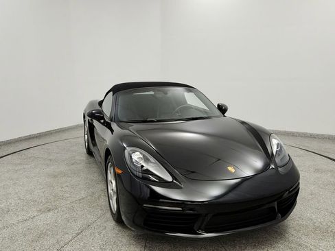 Used 2019 Porsche 718 Boxster RWD image 8