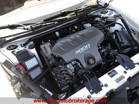 Used 2002 Chevrolet Impala LS w/ Preferred Equipment Group FWD image 24
