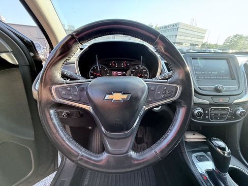 Used 2018 Chevrolet Equinox LT AWD/4WD image 14