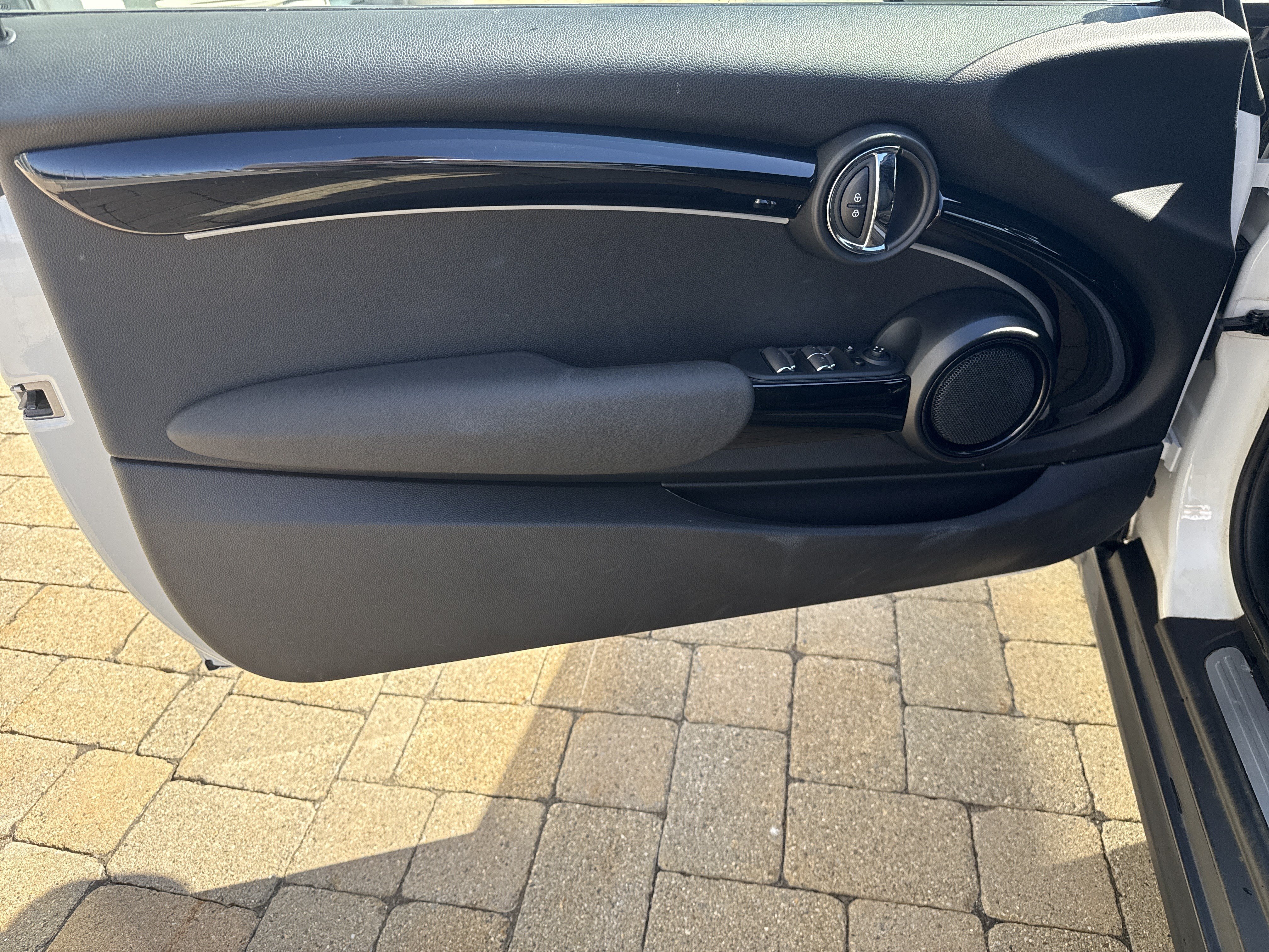 Used 2024 MINI Cooper S FWD image 13