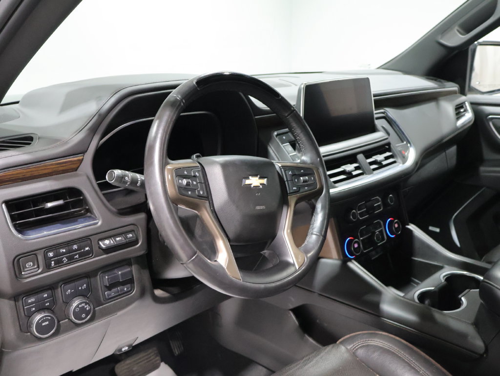 Used 2023 Chevrolet Suburban High Country w/ Advanced Technology Package AWD/4WD image 14