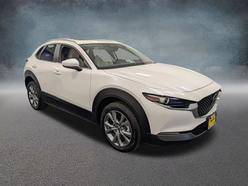 Used 2024 MAZDA CX-30 AWD 2.5 S w/ Preferred Package image 3