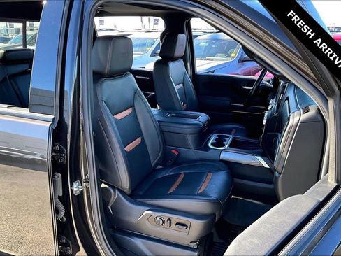 Used 2020 GMC Sierra 2500 AT4 w/ AT4 Premium Package image 29