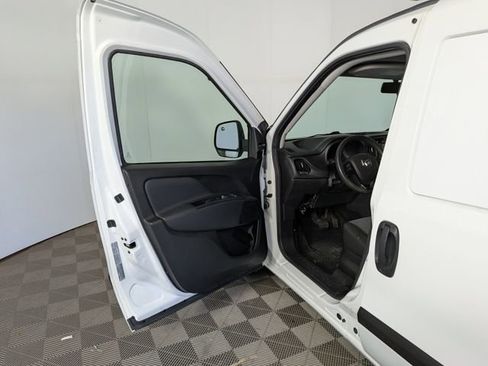Used 2021 RAM ProMaster City Tradesman image 13