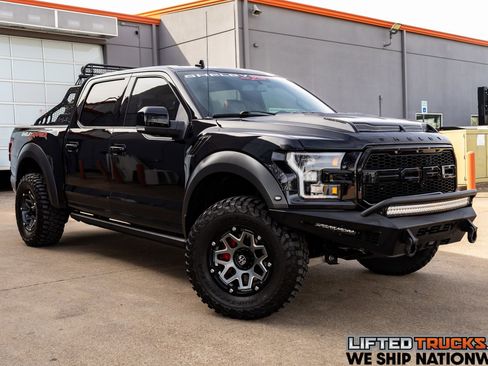 Used 2019 Ford F150 Raptor w/ Equipment Group 802A Luxury image 1