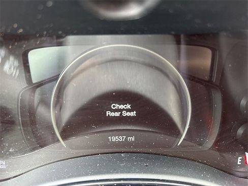 Used 2025 Dodge Durango GT image 13