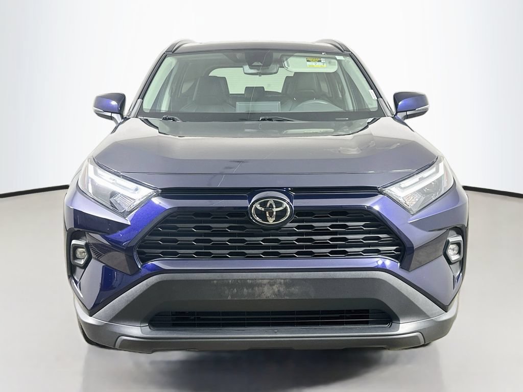 Used 2022 Toyota RAV4 XLE Premium FWD image 2