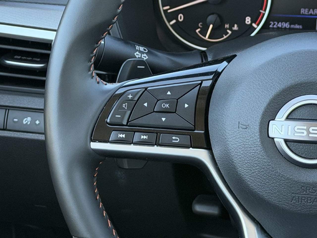 Used 2025 Nissan Altima 2.5 SR FWD image 13