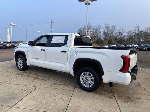 Used 2024 Toyota Tundra SR5 w/ SR5 Convenience Package image 7